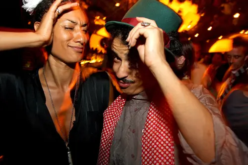Foto 14 aus Clubbing & Bar Tausend (2010)