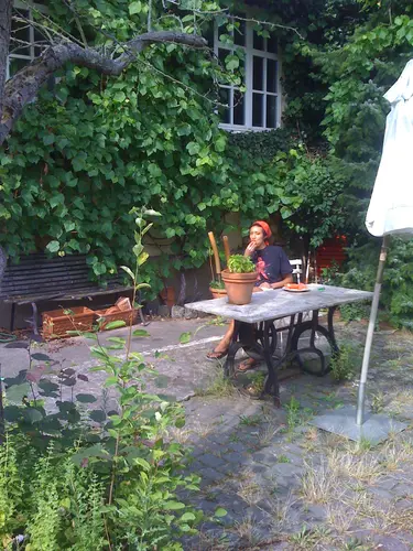 Foto 12 aus Zu Hause (2008–2010)