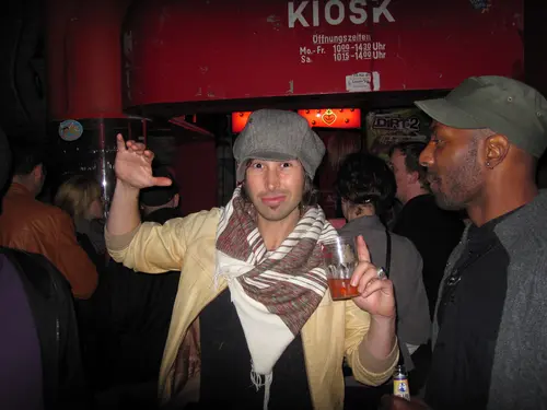 Foto 2 aus Clubbing