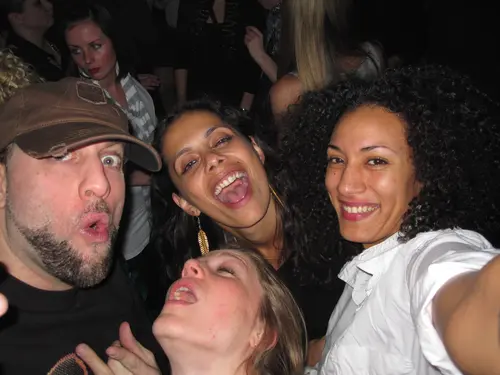 Foto 19 aus Clubbing & Bar Tausend (2010)