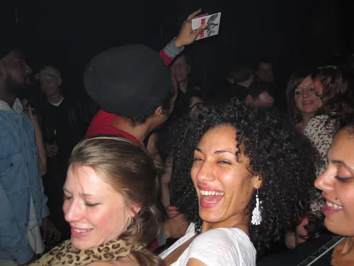Foto 25 aus Clubbing & Bar Tausend (2010)