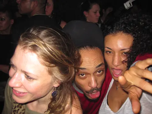 Foto 26 aus Clubbing & Bar Tausend (2010)