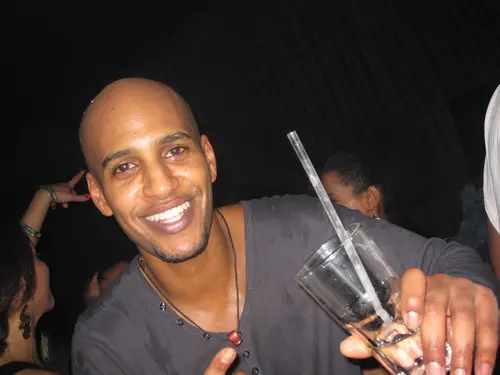 Foto 99 aus Clubbing & Bar Tausend (2010) – Menschen