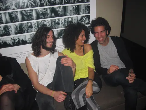 Foto 53 aus Clubbing & Bar Tausend (2010)