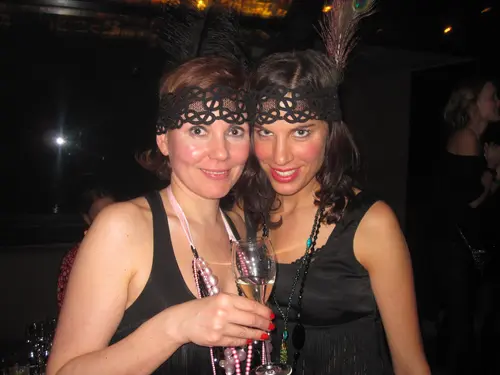 Foto 118 aus Clubbing & Bar Tausend (2010) – Menschen