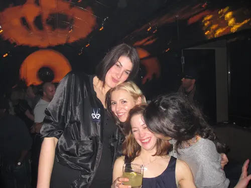 Foto 135 aus Clubbing & Bar Tausend (2010) – Menschen