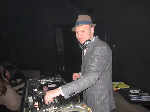 Foto 143 aus Clubbing & Bar Tausend (2010) – Menschen