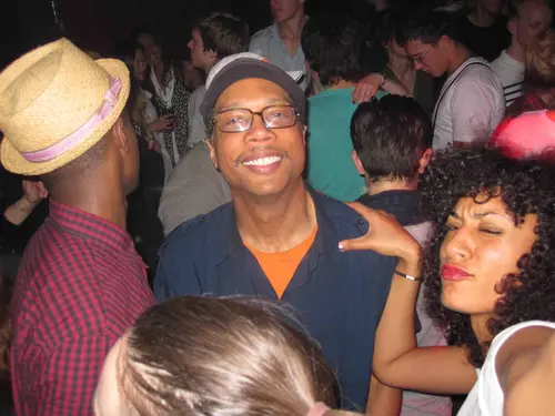 Foto 84 aus Clubbing & Bar Tausend (2010)