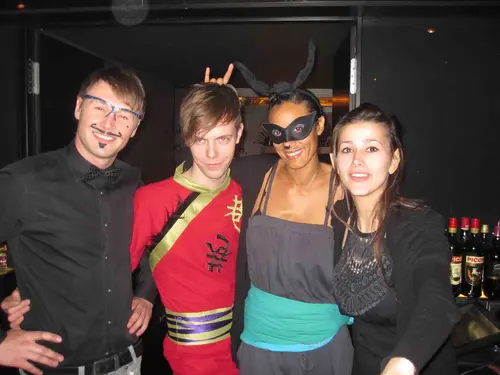 Foto 92 aus Clubbing & Bar Tausend (2010)