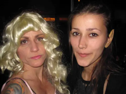 Foto 169 aus Clubbing & Bar Tausend (2010) – Menschen