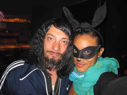 Foto 97 aus Clubbing & Bar Tausend (2010)